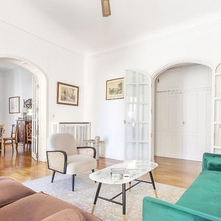 Apartamento Paseo Del Prado II En Madrid Exterior foto