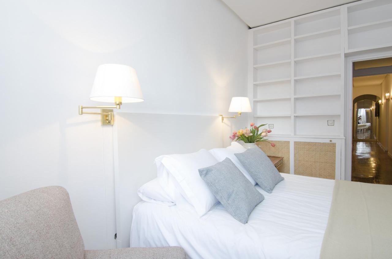 Apartamento Paseo Del Prado II En Madrid Exterior foto