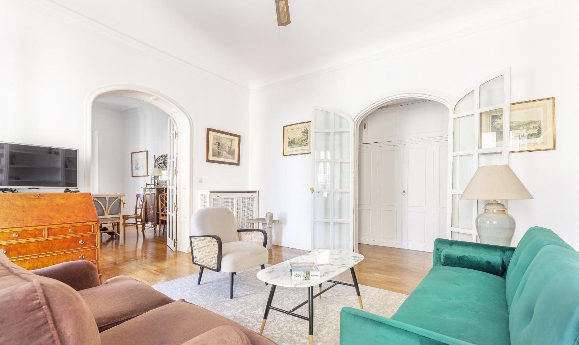 Apartamento Paseo Del Prado II En Madrid Exterior foto